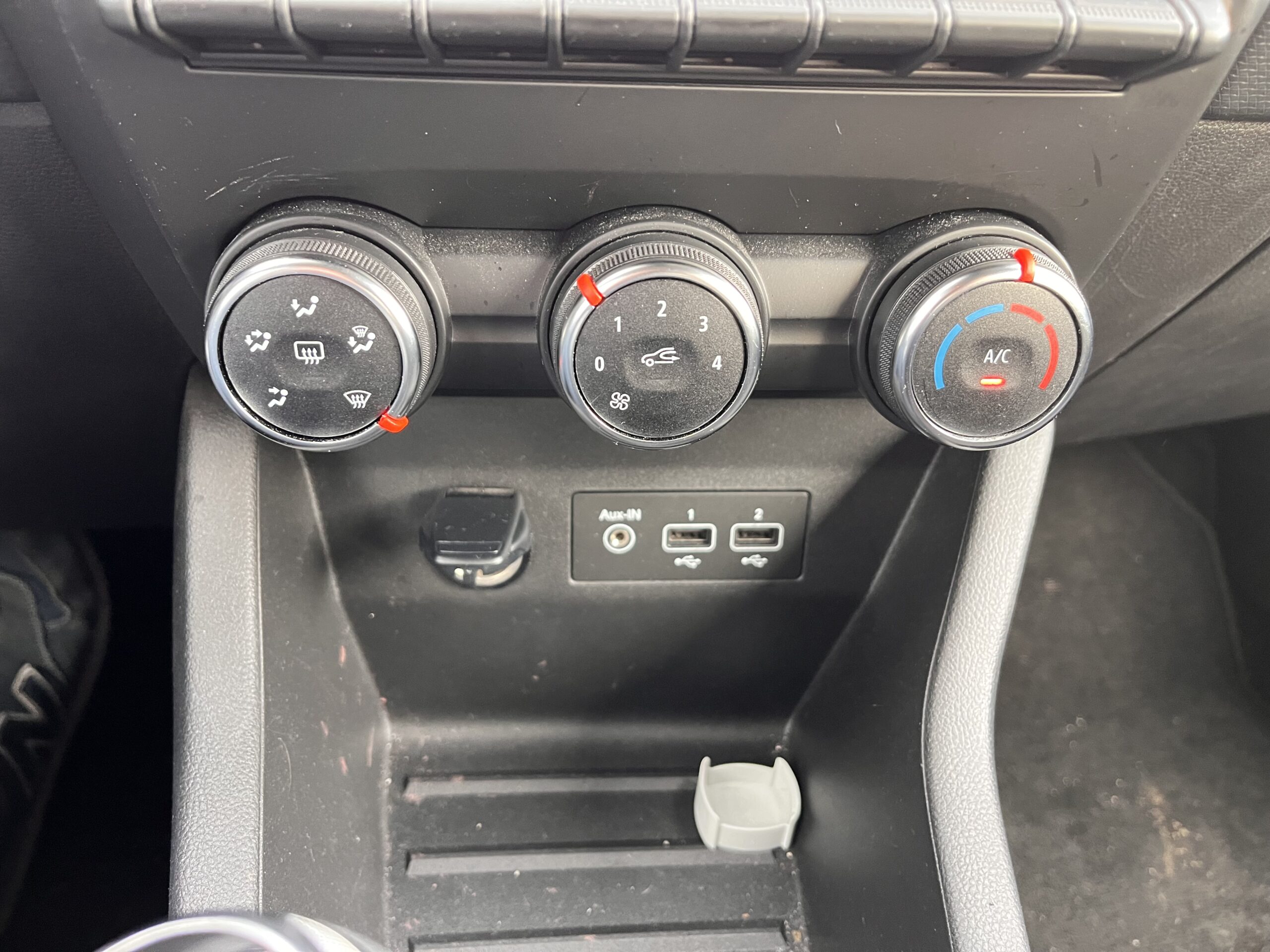 6033 RENAULT Clio 1.0 TCe 90ch Equilibre 15