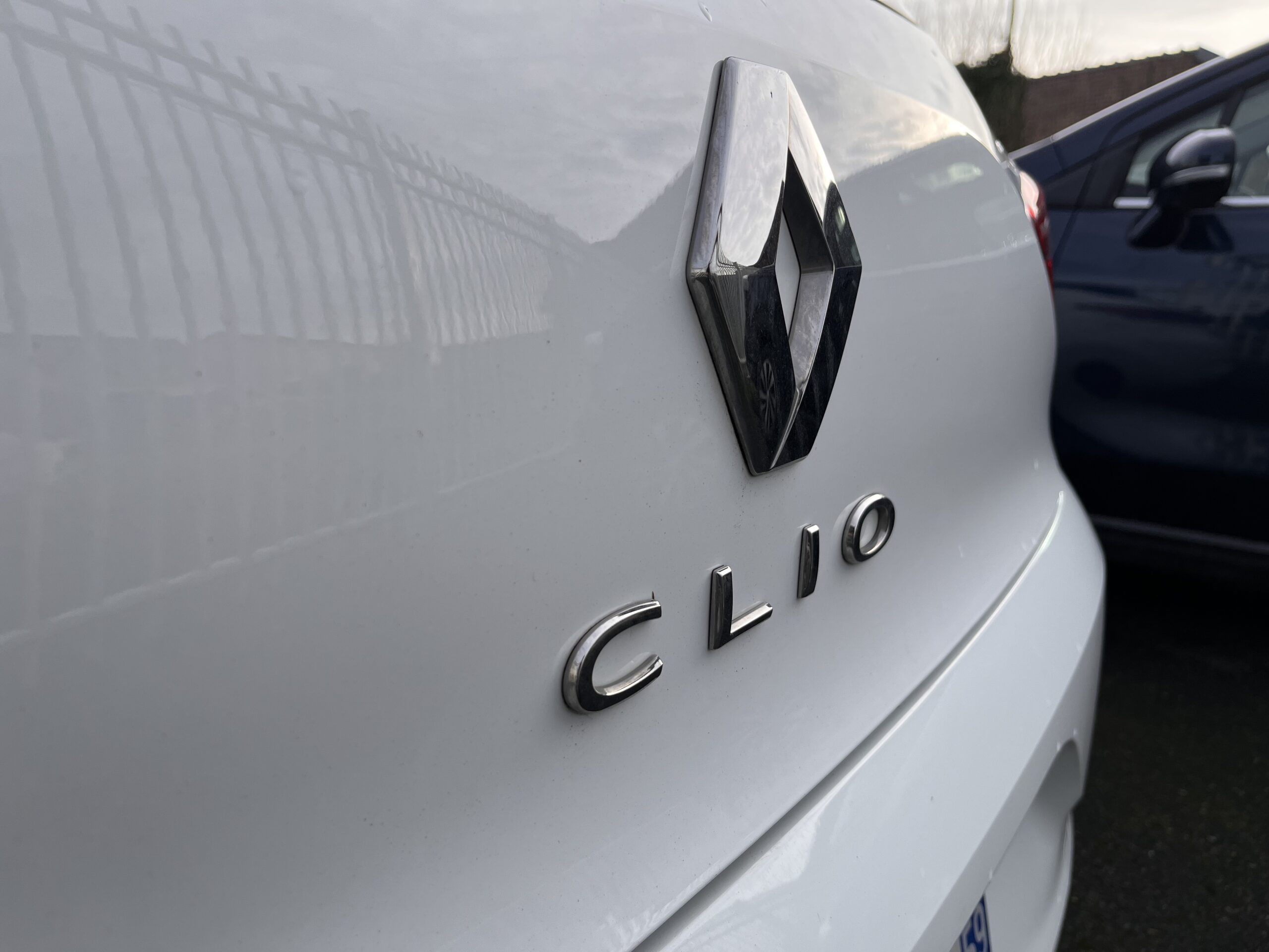 6033 RENAULT Clio 1.0 TCe 90ch Equilibre 16