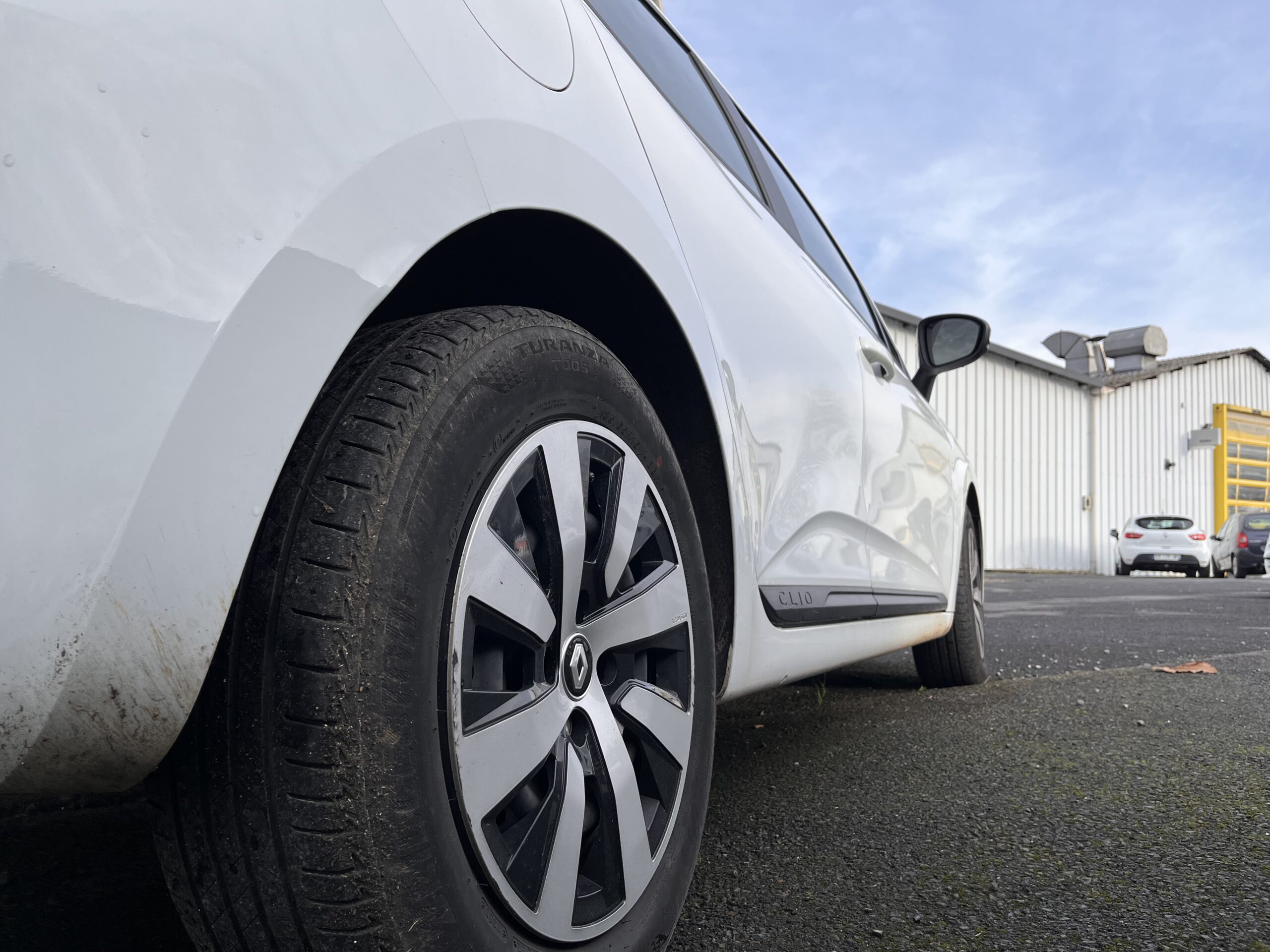 6033 RENAULT Clio 1.0 TCe 90ch Equilibre 19