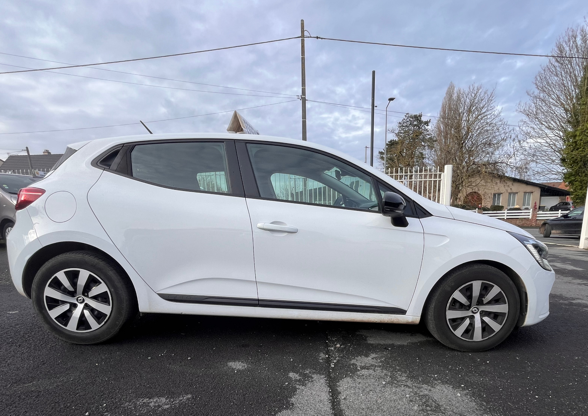 6033 RENAULT Clio 1.0 TCe 90ch Equilibre 6