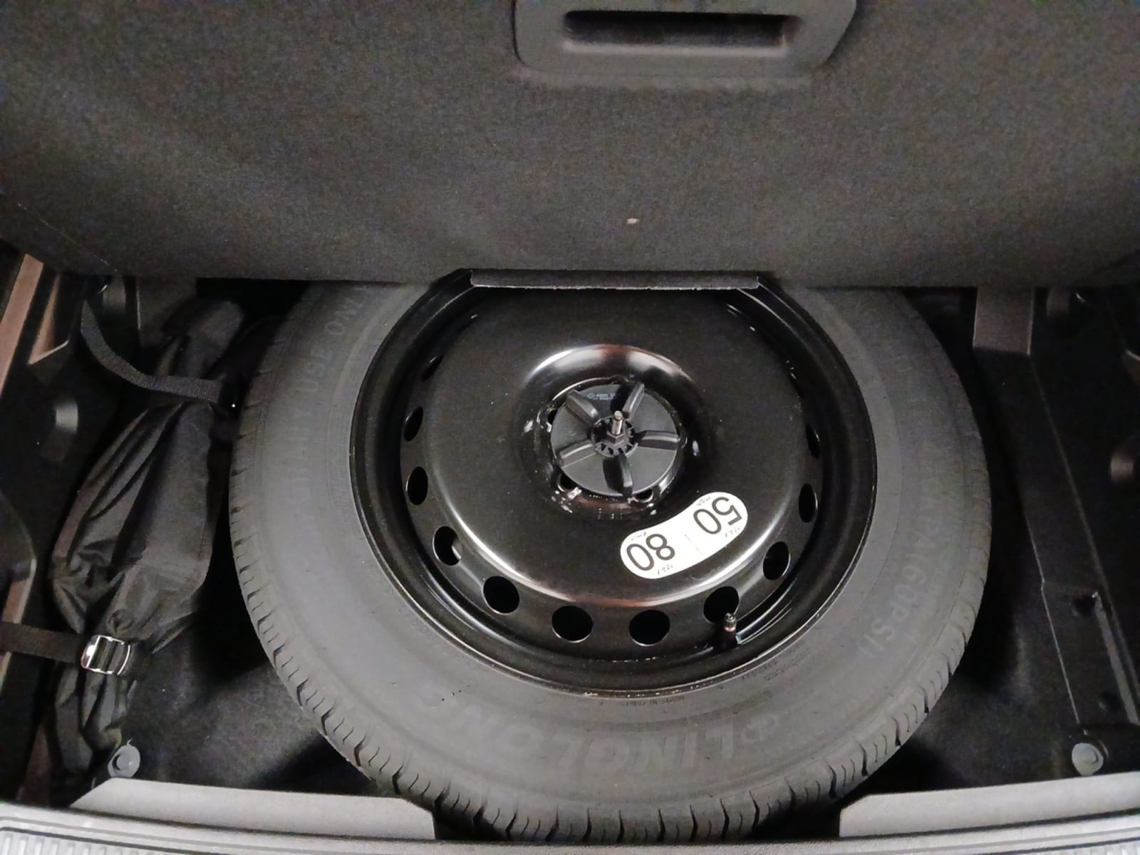 photo-1770815514846-12